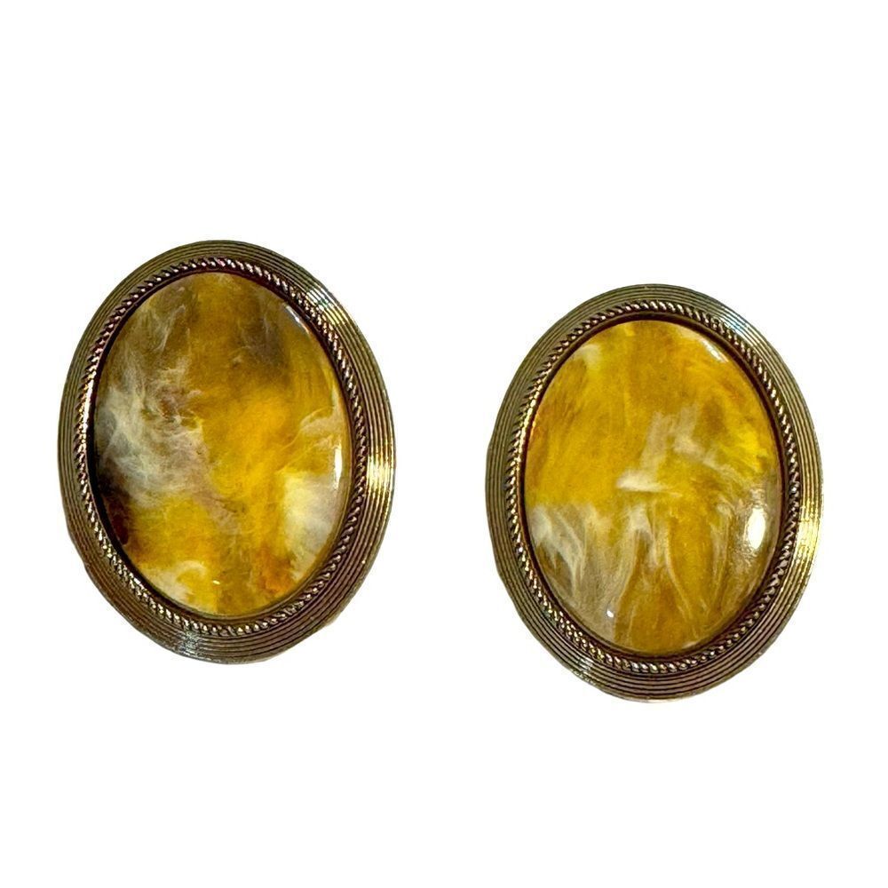 Vintage Clip on Earrings Stamped W.Germany *Golden Swirls*